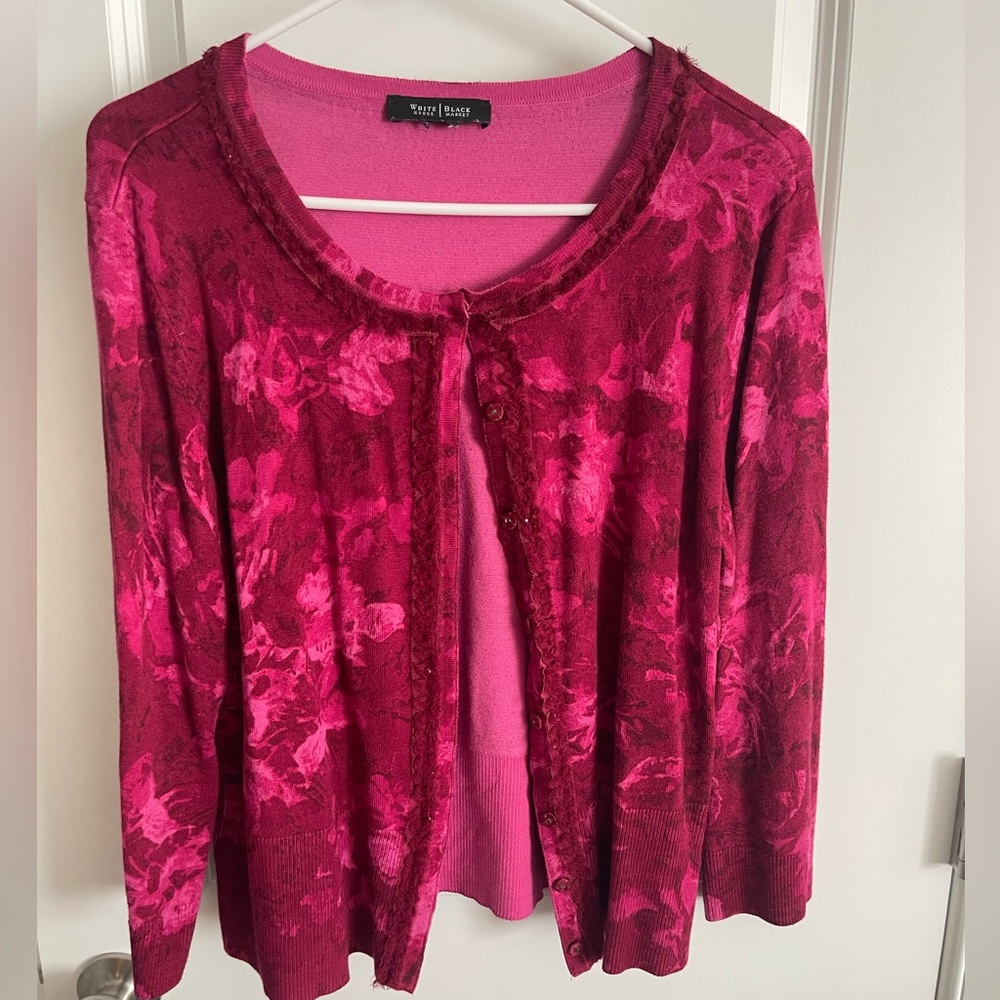 White House Black Market Sweater Women’s Medium Floral Print Pink Cardigan